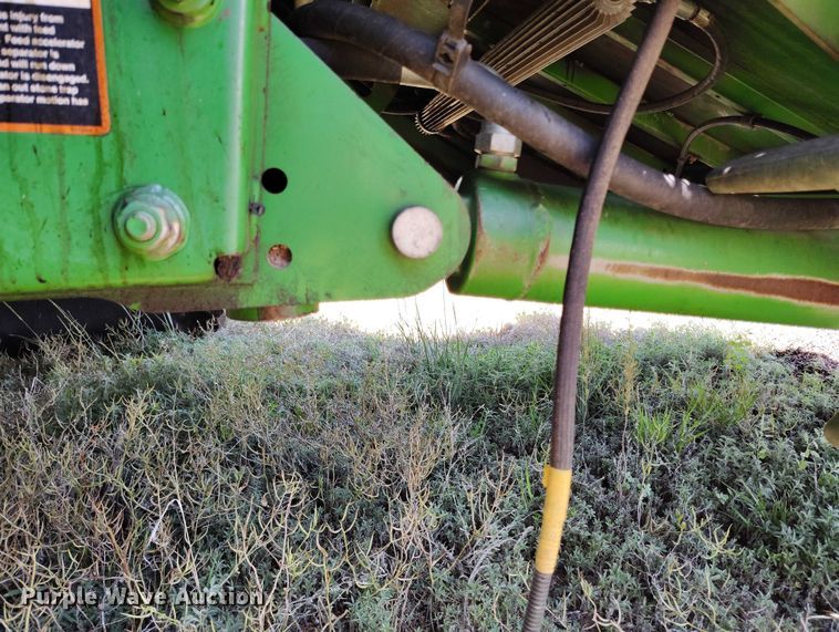 image for item DP5012 2012 John Deere S680 combine