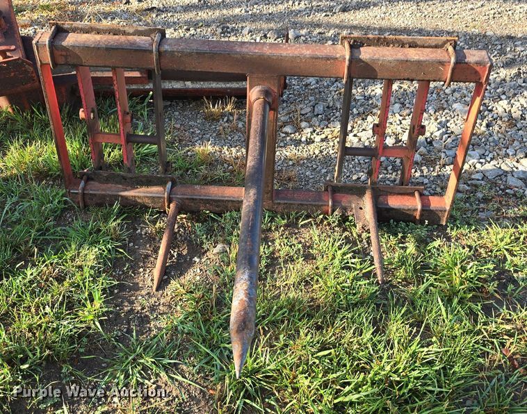 image for item DR3774 1974 International Farmall 966 tractor