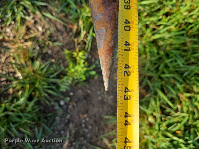 image for item DR3774 1974 International Farmall 966 tractor