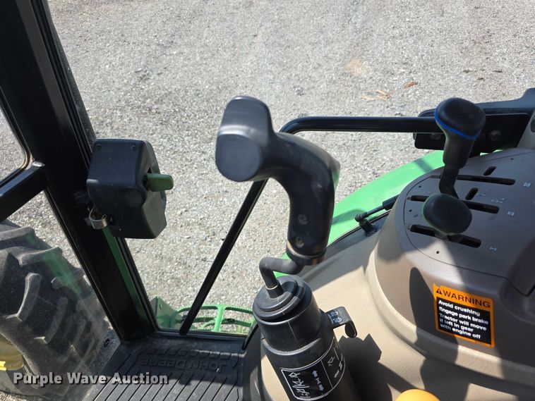 image for item DR3775 2013 John Deere 6115D MFWD tractor