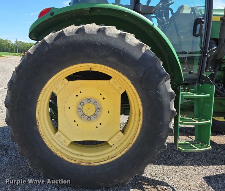 image for item DR3775 2013 John Deere 6115D MFWD tractor