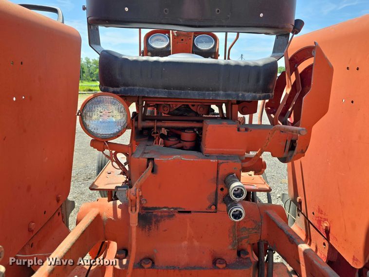 image for item DR3776 International Farmall F706  tractor