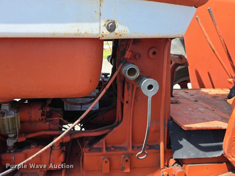 image for item DR3776 International Farmall F706  tractor