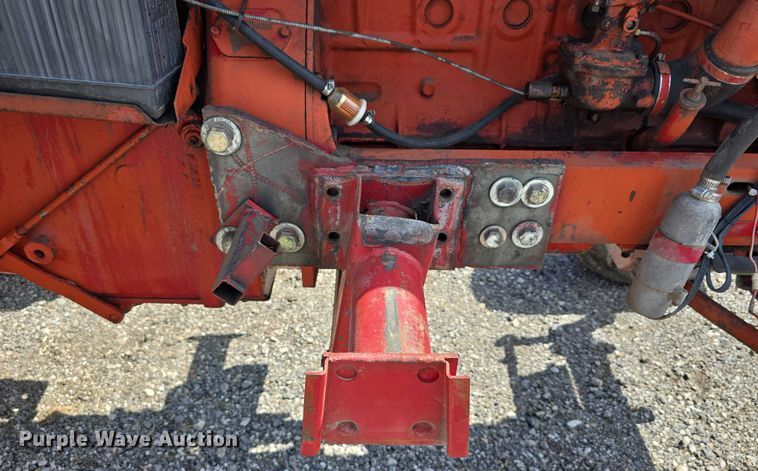 image for item DR3776 International Farmall F706  tractor