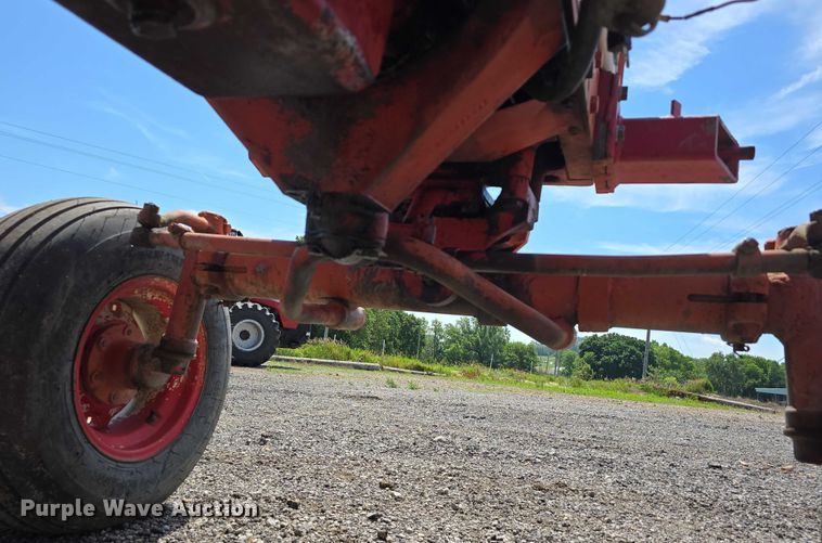 image for item DR3776 International Farmall F706  tractor