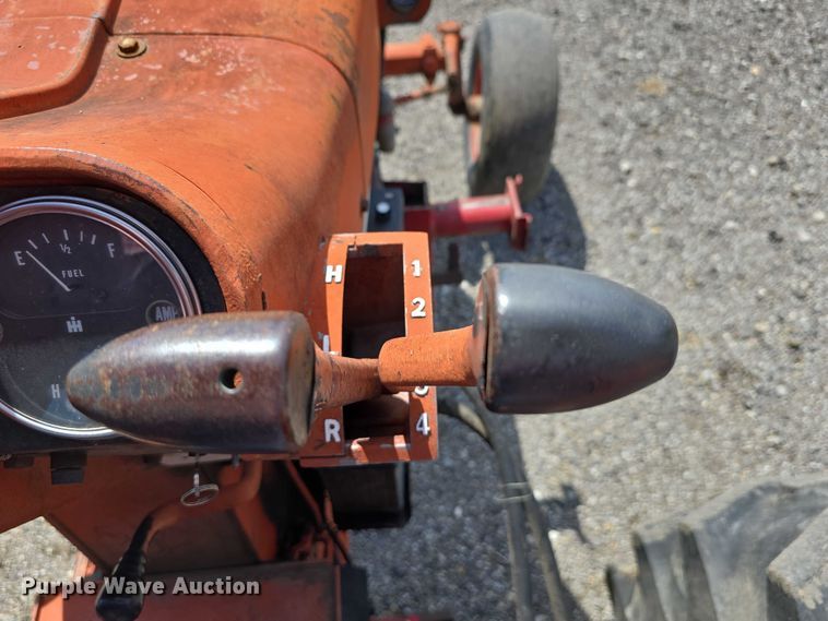 image for item DR3776 International Farmall F706  tractor