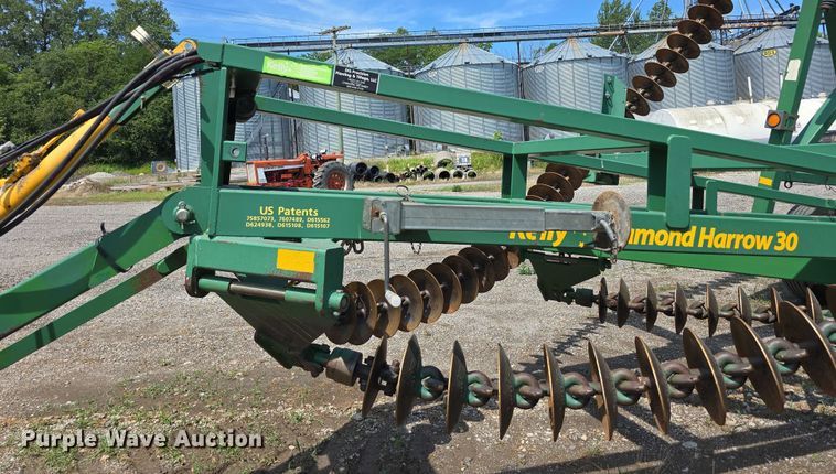 image for item DR3778 Kelly Diamond Harrow 30 chain disk harrow