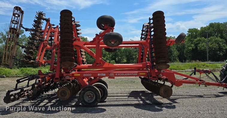 image for item DR3779 2013 Kuhn-Krause 8000 Excelerator vertical tillage