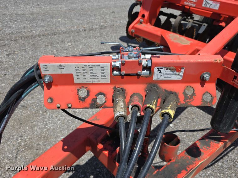 image for item DR3779 2013 Kuhn-Krause 8000 Excelerator vertical tillage