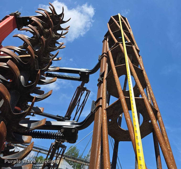 image for item DR3779 2013 Kuhn-Krause 8000 Excelerator vertical tillage