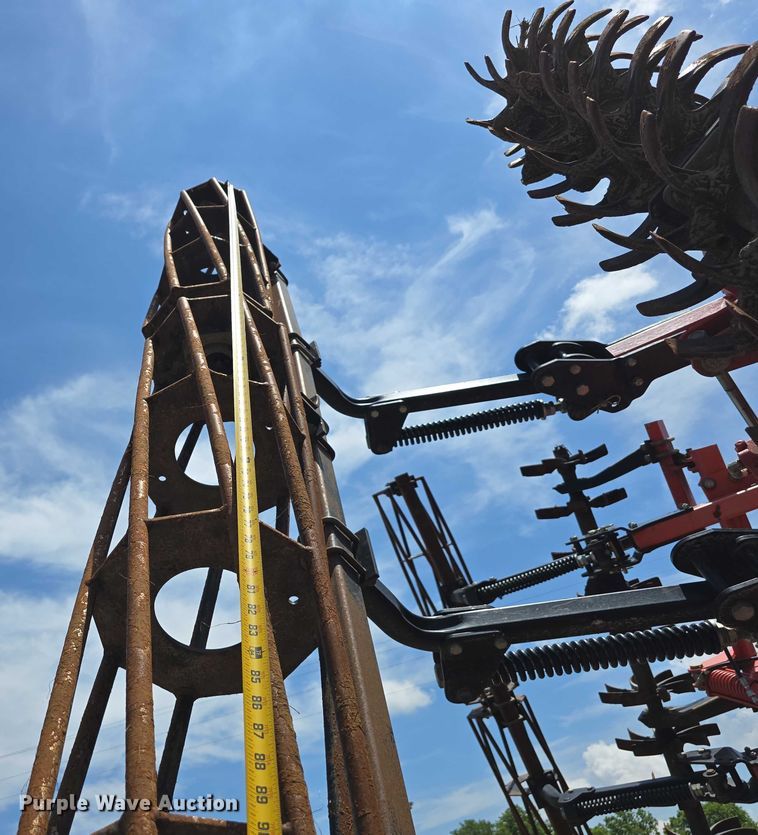 image for item DR3779 2013 Kuhn-Krause 8000 Excelerator vertical tillage