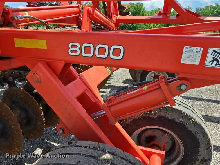 image for item DR3779 2013 Kuhn-Krause 8000 Excelerator vertical tillage