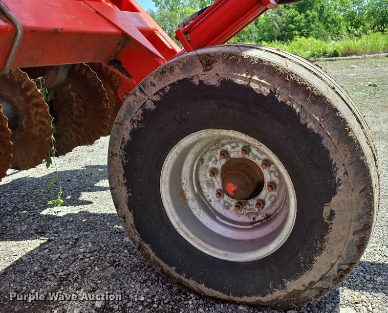 image for item DR3779 2013 Kuhn-Krause 8000 Excelerator vertical tillage