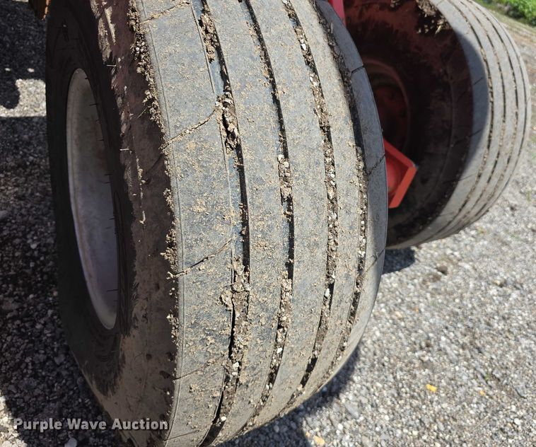 image for item DR3779 2013 Kuhn-Krause 8000 Excelerator vertical tillage