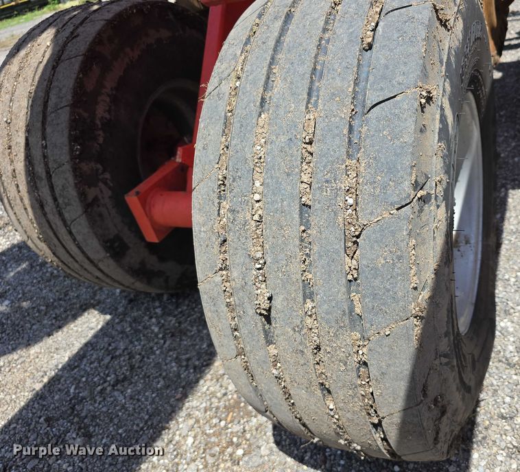 image for item DR3779 2013 Kuhn-Krause 8000 Excelerator vertical tillage