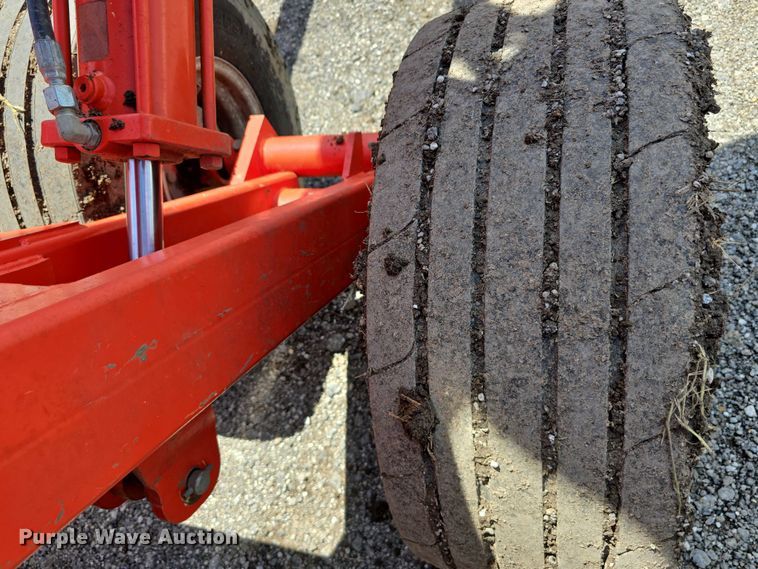 image for item DR3779 2013 Kuhn-Krause 8000 Excelerator vertical tillage