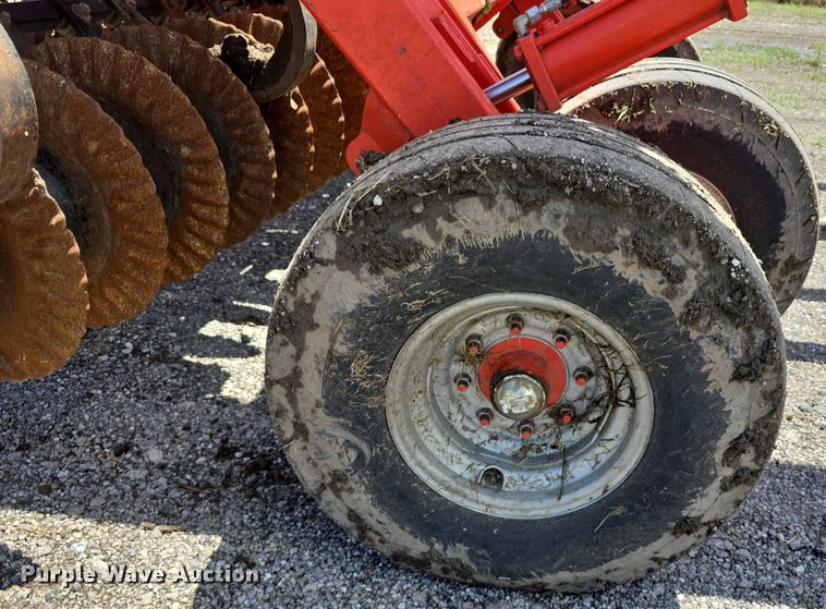 image for item DR3779 2013 Kuhn-Krause 8000 Excelerator vertical tillage