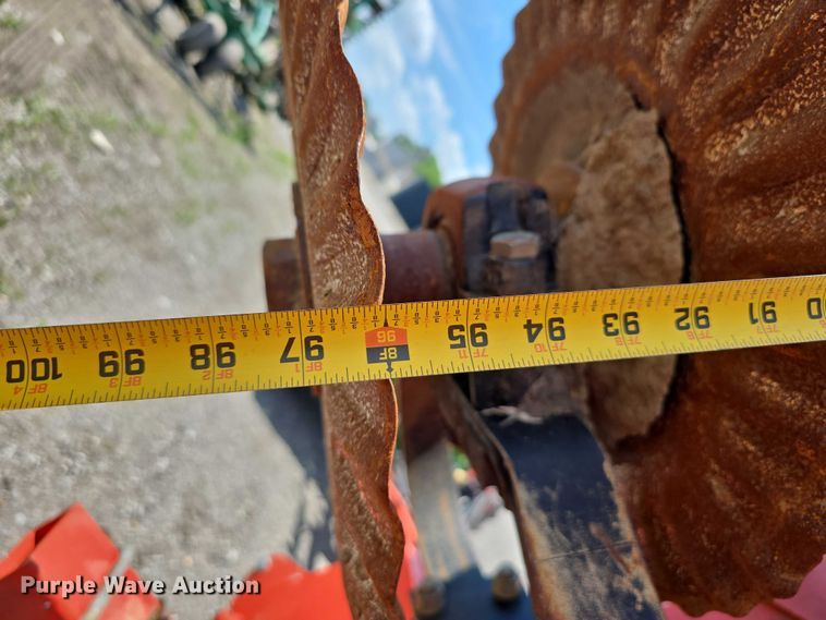 image for item DR3779 2013 Kuhn-Krause 8000 Excelerator vertical tillage