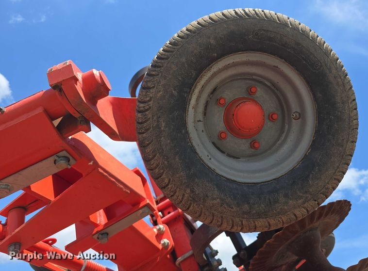 image for item DR3779 2013 Kuhn-Krause 8000 Excelerator vertical tillage