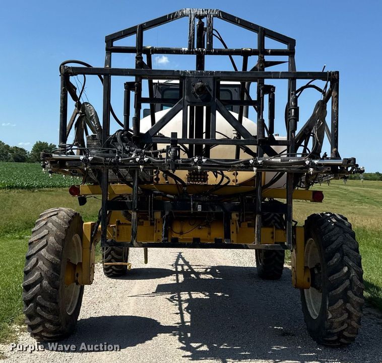 image for item DS4368 Agco Rogator 664 sprayer