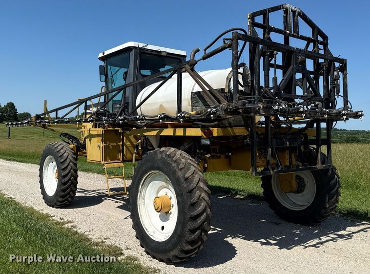 image for item DS4368 Agco Rogator 664 sprayer