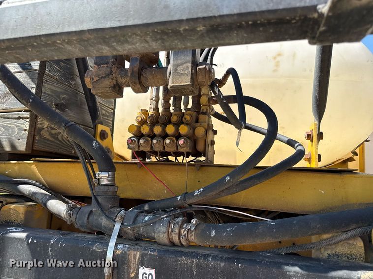 image for item DS4368 Agco Rogator 664 sprayer