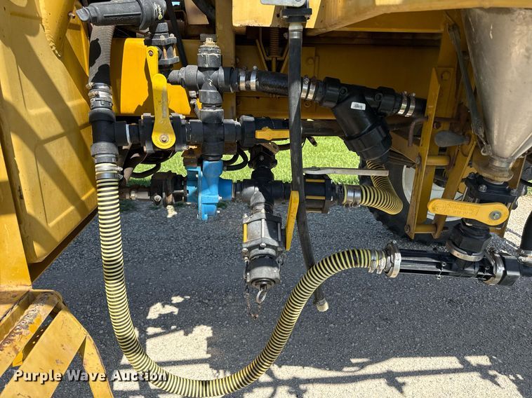 image for item DS4368 Agco Rogator 664 sprayer