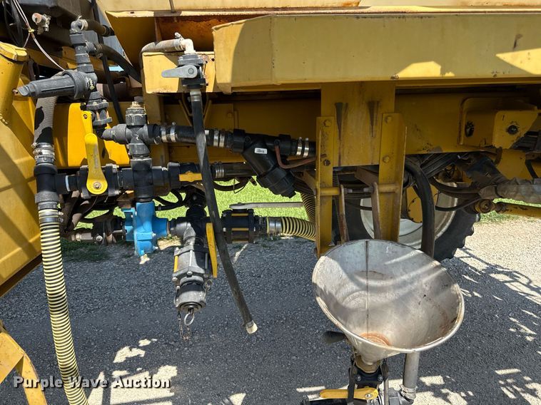 image for item DS4368 Agco Rogator 664 sprayer