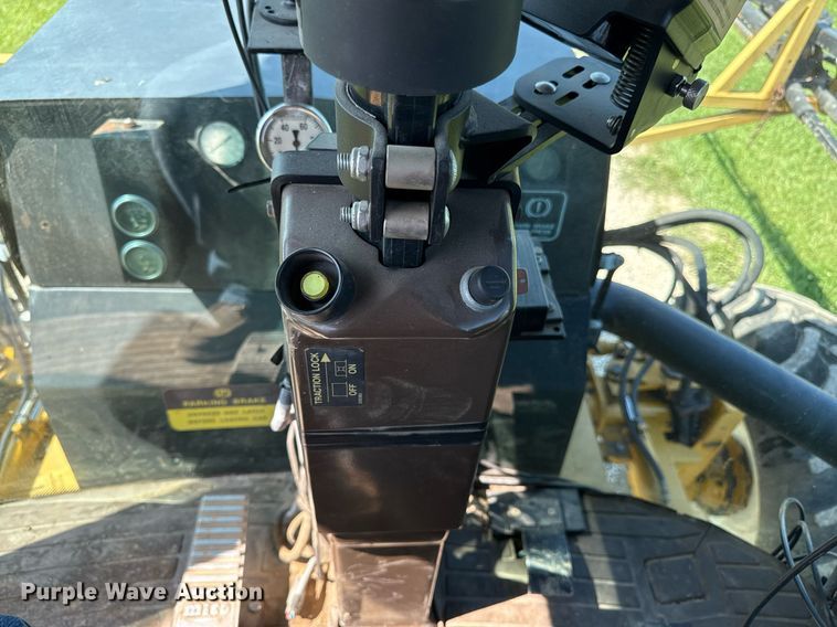 image for item DS4368 Agco Rogator 664 sprayer