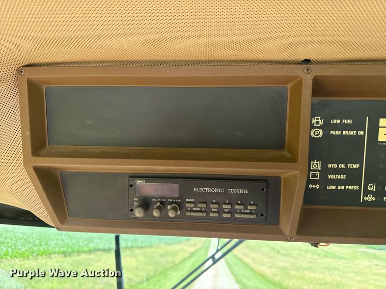 image for item DS4368 Agco Rogator 664 sprayer