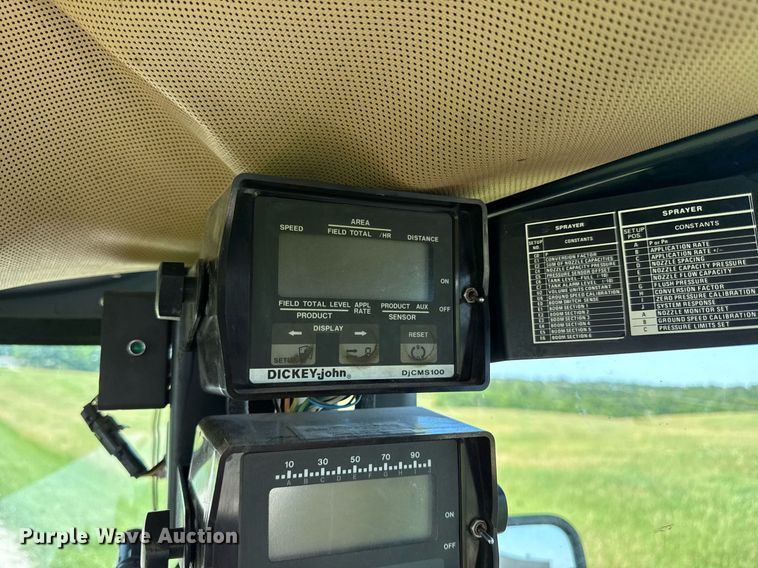 image for item DS4368 Agco Rogator 664 sprayer