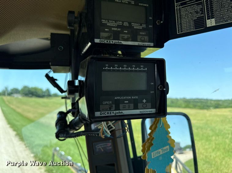 image for item DS4368 Agco Rogator 664 sprayer