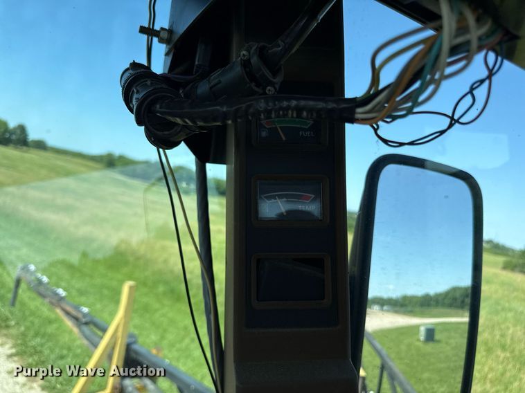 image for item DS4368 Agco Rogator 664 sprayer