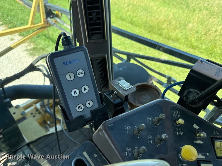 image for item DS4368 Agco Rogator 664 sprayer