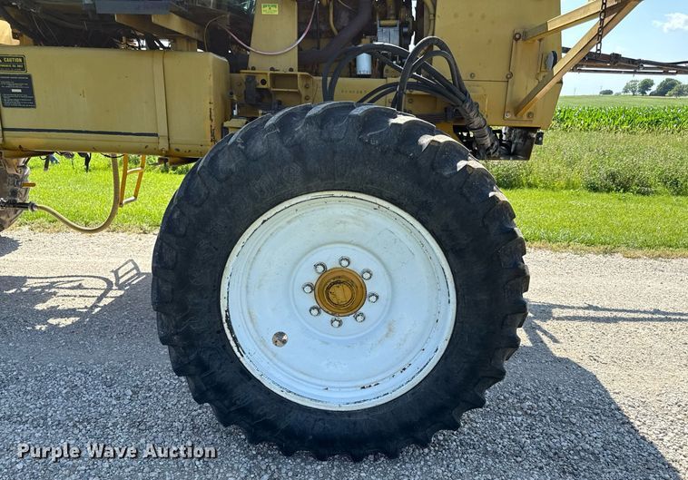 image for item DS4368 Agco Rogator 664 sprayer
