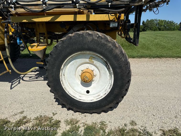 image for item DS4368 Agco Rogator 664 sprayer