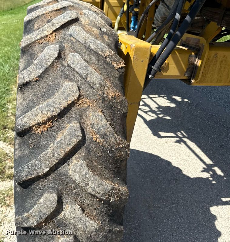 image for item DS4368 Agco Rogator 664 sprayer