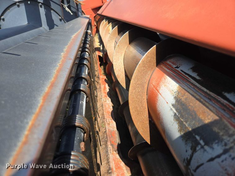 image for item DT7220 Hesston 1160 swather / windrower