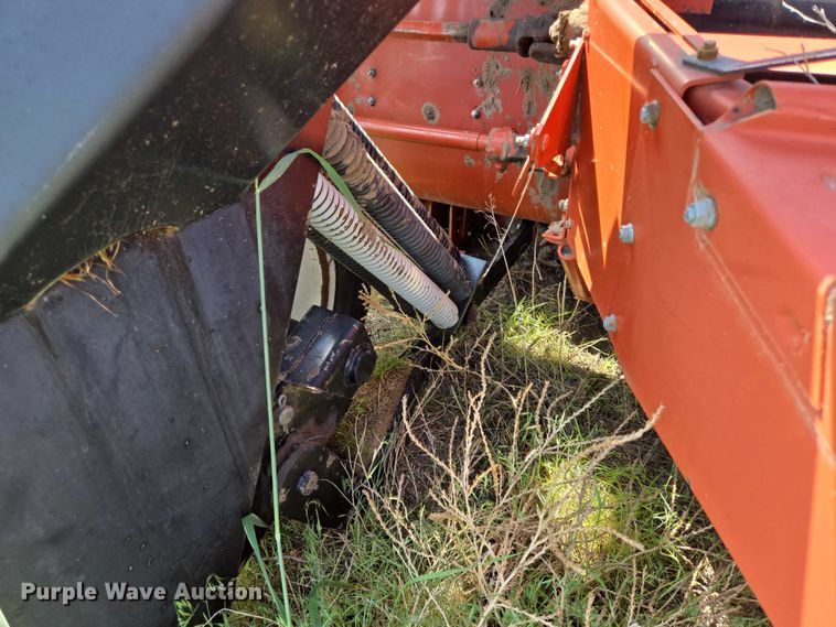 image for item DT7220 Hesston 1160 swather / windrower