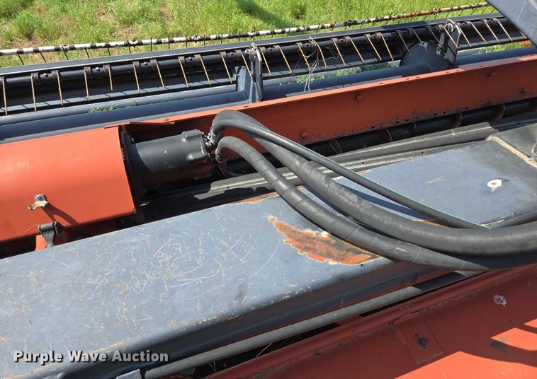 image for item DT7220 Hesston 1160 swather / windrower