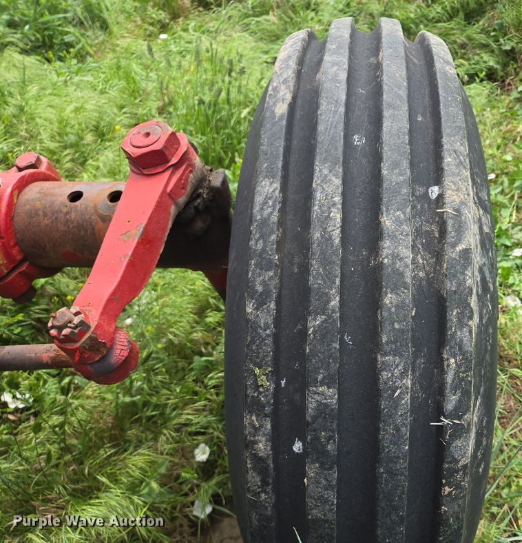 image for item DT7222 1979 International 1086 tractor