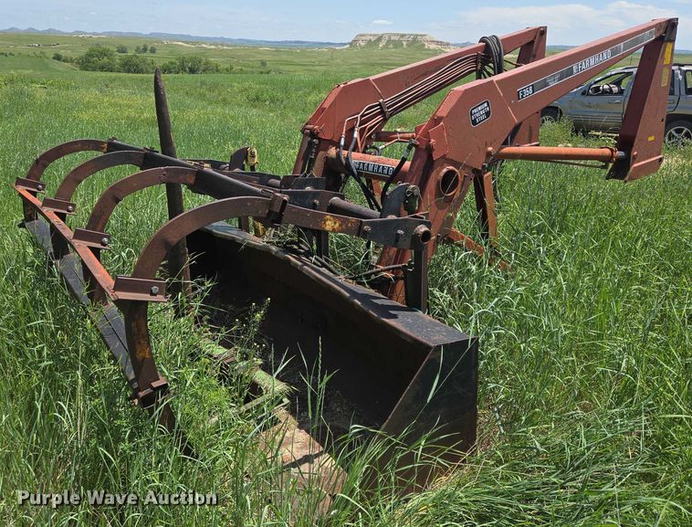 image for item DT7222 1979 International 1086 tractor