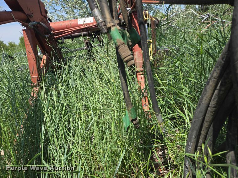 image for item DT7222 1979 International 1086 tractor