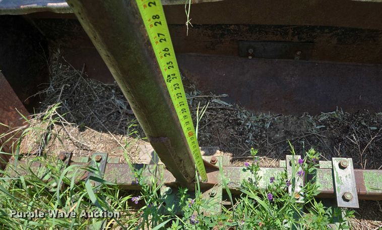 image for item DT7222 1979 International 1086 tractor