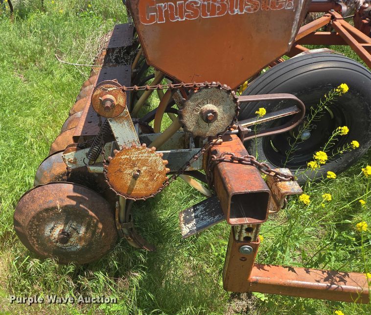 image for item DT7225 Crust Buster grain drill
