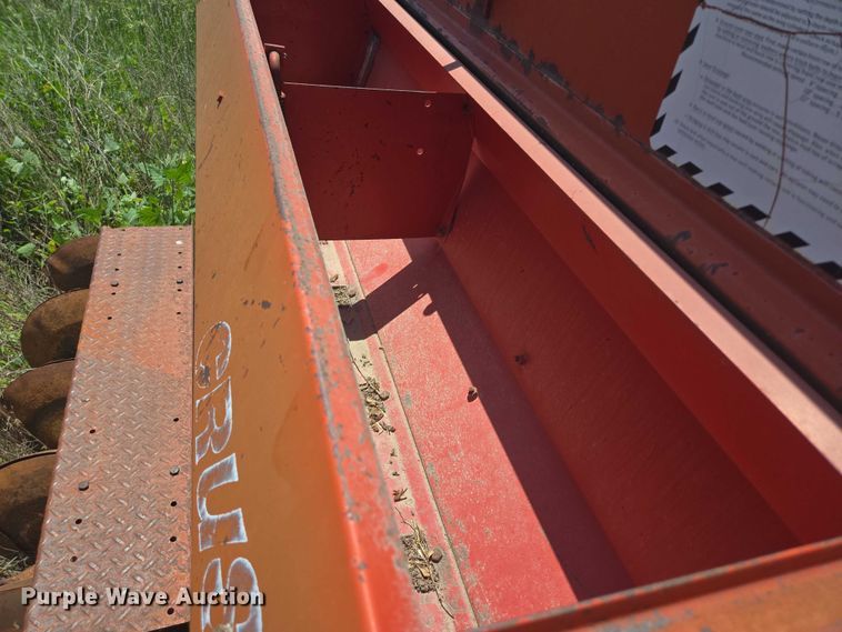 image for item DT7225 Crust Buster grain drill