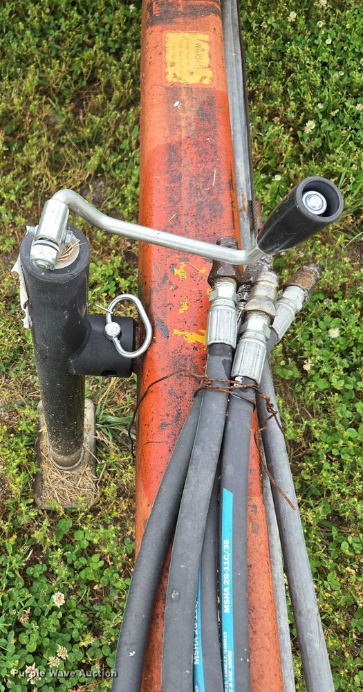 image for item DU7877 Farm Hand hay trailer