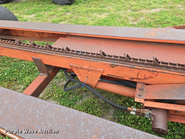 image for item DU7877 Farm Hand hay trailer