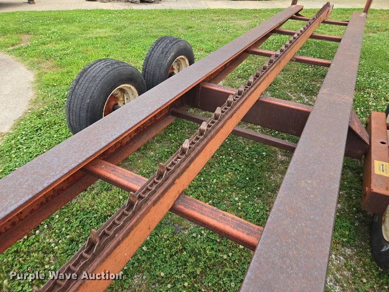 image for item DU7877 Farm Hand hay trailer