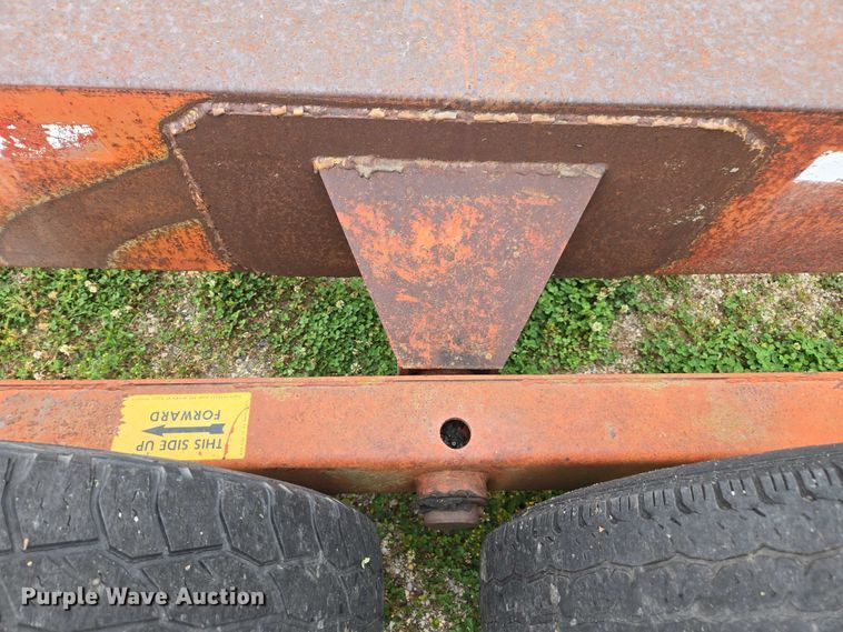 image for item DU7877 Farm Hand hay trailer